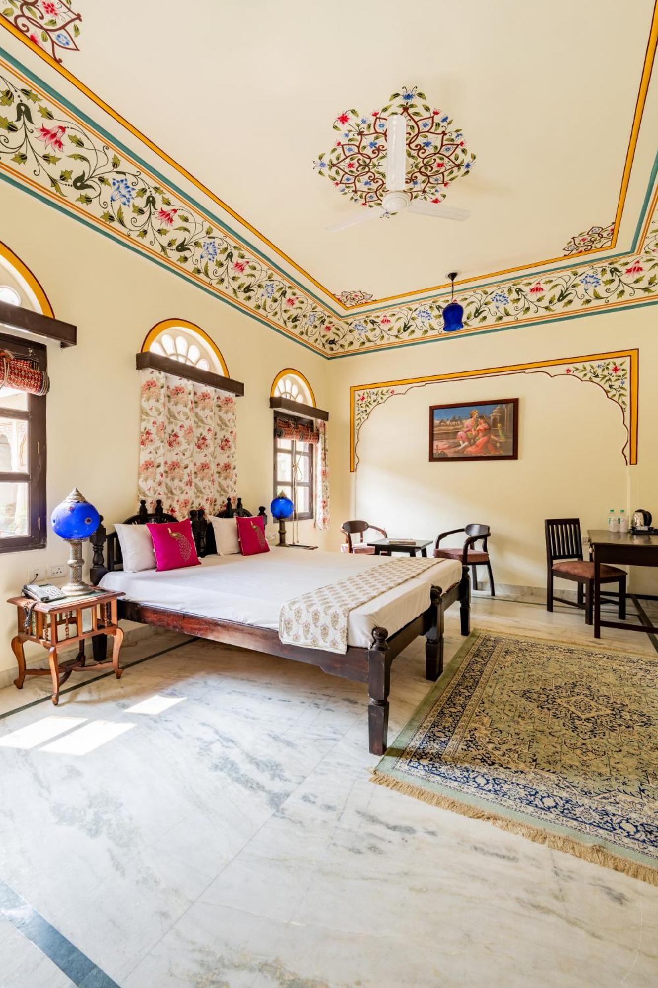 Dhulagarh Heritage Palace Hotel Near Jaipur Banskhoh ภายนอก รูปภาพ