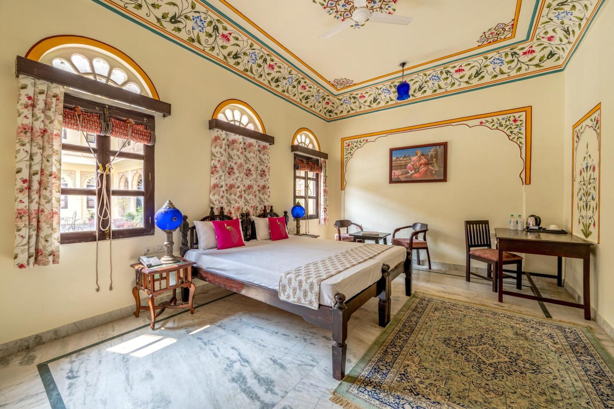 Dhulagarh Heritage Palace Hotel Near Jaipur Banskhoh ภายนอก รูปภาพ
