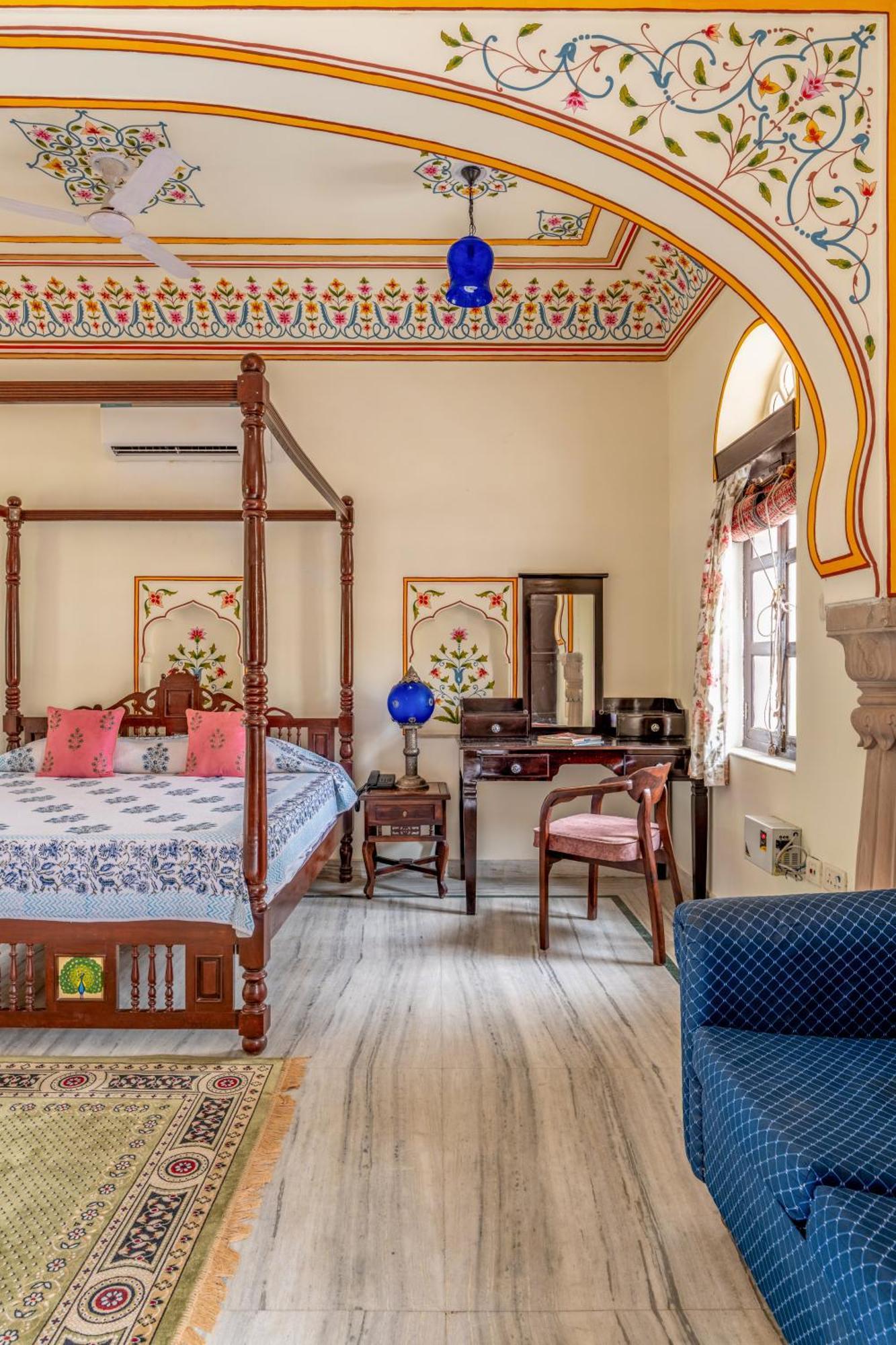 Dhulagarh Heritage Palace Hotel Near Jaipur Banskhoh ภายนอก รูปภาพ