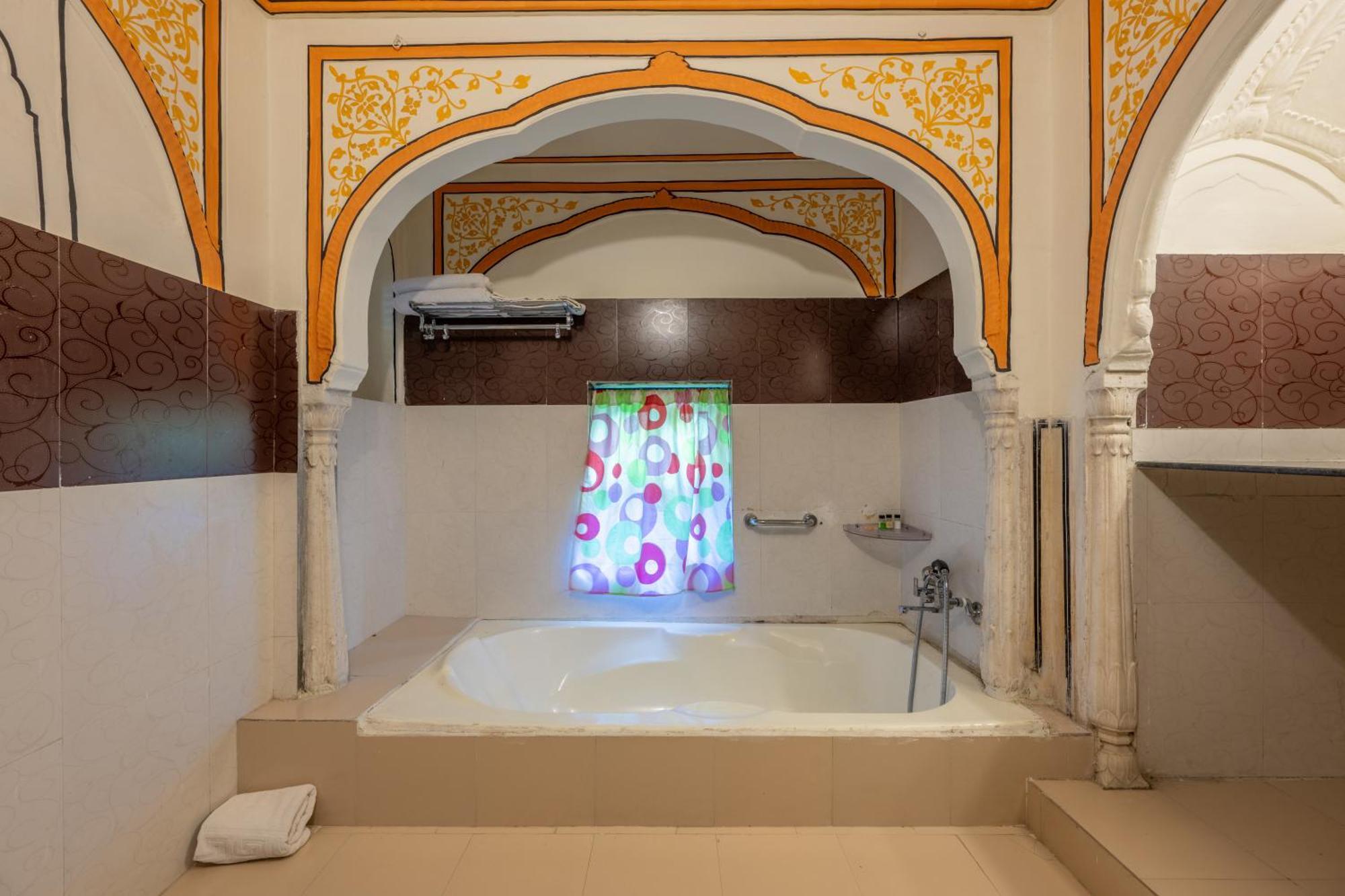 Dhulagarh Heritage Palace Hotel Near Jaipur Banskhoh ภายนอก รูปภาพ